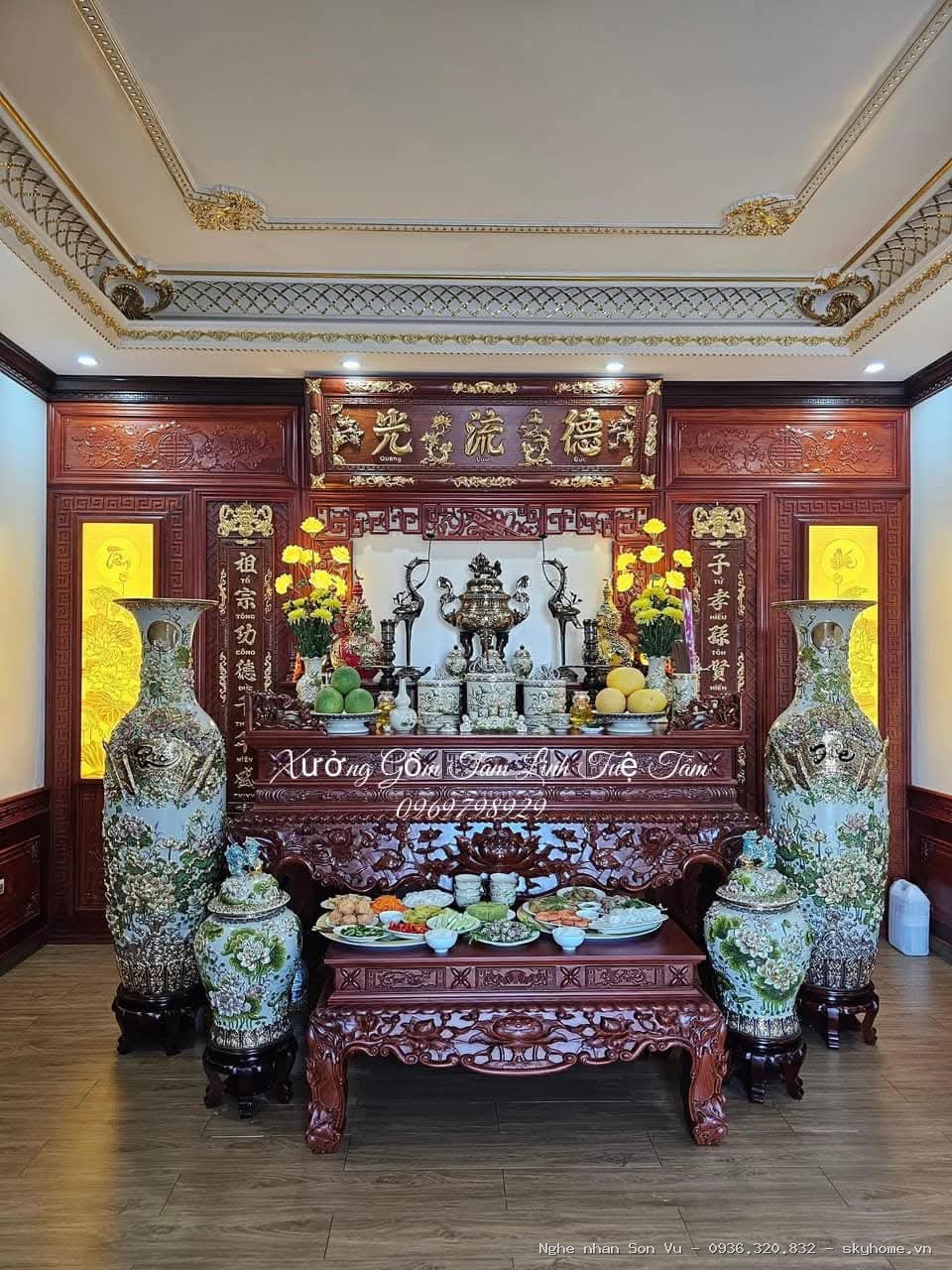 BÀN GIAO BÀN THỜ CHO NHÀ ANH THẮNG - Chế tác bởi Nghệ nhân Sơn Vũ